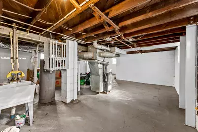 4919 N 52nd St, Milwaukee, WI 53218 - Photo 22