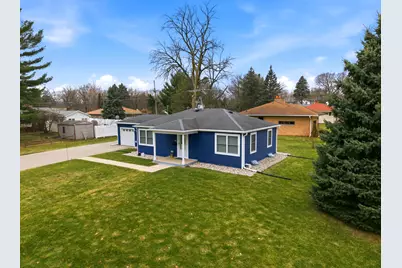 28 N Spencer St, Elkhorn, WI 53121 - Photo 4