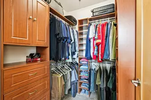 1325 N Van Buren St, Milwaukee, WI 53202 - Photo 28