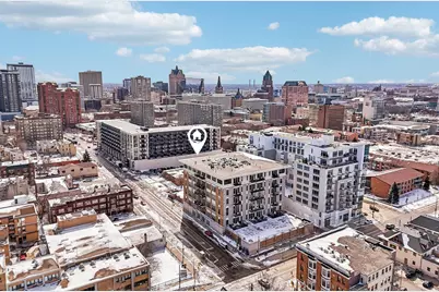 1325 N Van Buren St #402, Milwaukee, WI 53202 - Photo 46