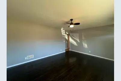 6827 N 44th St, Milwaukee, WI 53223 - Photo 38