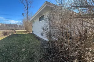 6827 N 44th St, Milwaukee, WI 53223 - Photo 4