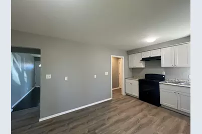 6827 N 44th St, Milwaukee, WI 53223 - Photo 48