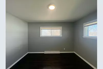 6827 N 44th St, Milwaukee, WI 53223 - Photo 20