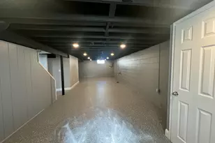 6827 N 44th St, Milwaukee, WI 53223 - Photo 62