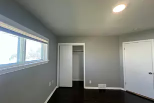 6827 N 44th St, Milwaukee, WI 53223 - Photo 16