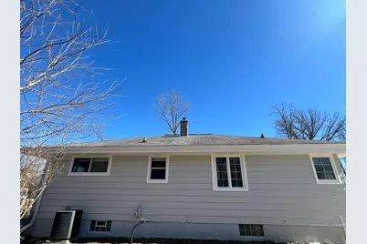 6827 N 44th St, Milwaukee, WI 53223 - Photo 6