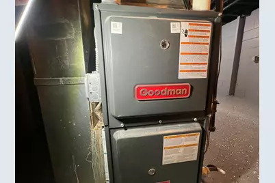 6827 N 44th St, Milwaukee, WI 53223 - Photo 84