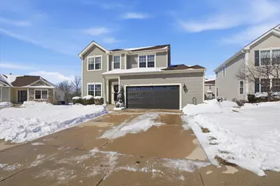 734  Creekwood Ln, West Bend, WI 53095 - Photo 36