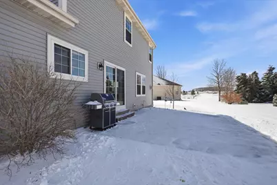 734  Creekwood Ln, West Bend, WI 53095 - Photo 32
