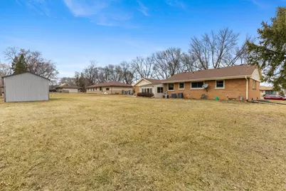 1407 W Mallory Ave, Milwaukee, WI 53221 - Photo 2