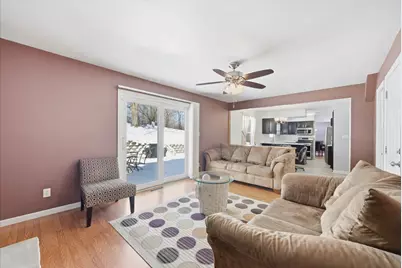 15429 W Mayflower Ct, New Berlin, WI 53151 - Photo 14