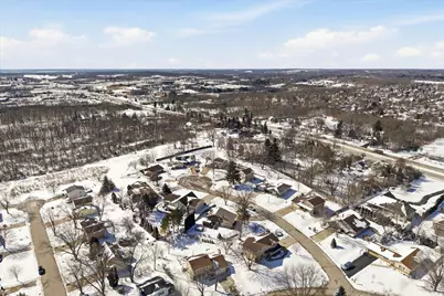 15429 W Mayflower Ct, New Berlin, WI 53151 - Photo 52