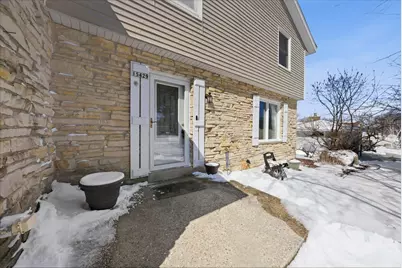 15429 W Mayflower Ct, New Berlin, WI 53151 - Photo 40