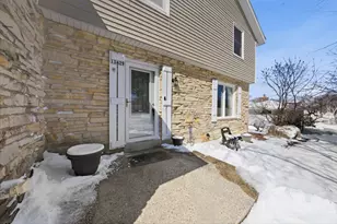 15429 W Mayflower Ct, New Berlin, WI 53151 - Photo 40