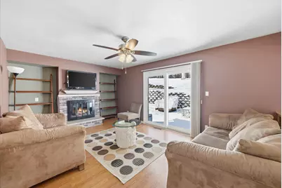 15429 W Mayflower Ct, New Berlin, WI 53151 - Photo 12