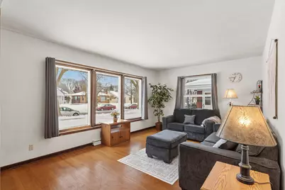 2468 S 61st St, West Allis, WI 53219 - Photo 2