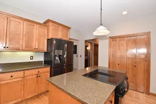 N77W23829 Sun Valley Run, Sussex, WI 53089 - Photo 18