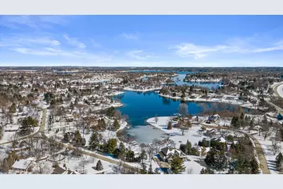 W358N5045  Lakeshore Dr, Oconomowoc, WI 53066 - Photo 48