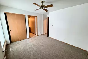 300 Foxwood Dr, Racine, WI 53185 - Photo 14