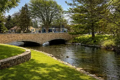 300  Foxwood Dr #160, Racine, WI 53185 - Photo 4