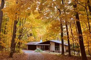 S54W23710 Maple Hill Ct, Waukesha, WI 53189 - Photo 6