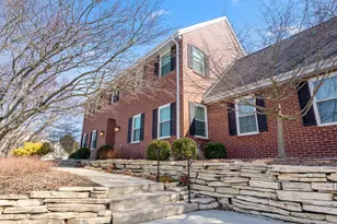 W235S4478 Amber Ct, Waukesha, WI 53189 - Photo 4