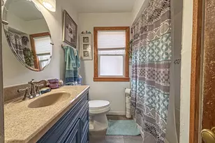 8909 W Burleigh St, Milwaukee, WI 53222 - Photo 10