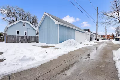 2231 S 62nd St, West Allis, WI 53219 - Photo 32
