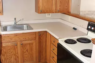 2853 S 50th St, Milwaukee, WI 53219 - Photo 6