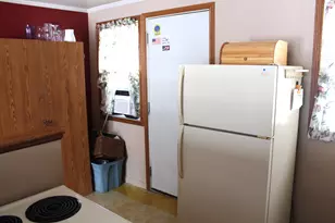 2853 S 50th St, Milwaukee, WI 53219 - Photo 8