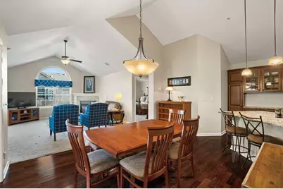 15270  Huff Way, Brookfield, WI 53005 - Photo 8