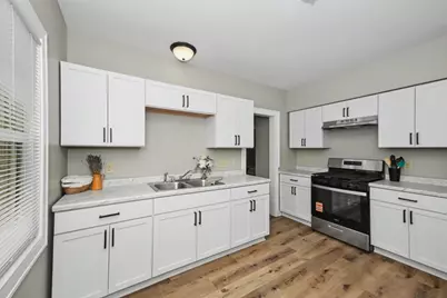 2642 N 50th St #2644, Milwaukee, WI 53210 - Photo 10