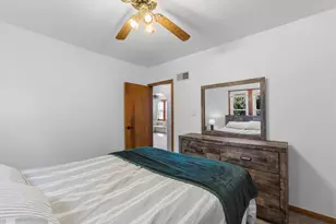 5817 S Hately Ave, Cudahy, WI 53110 - Photo 22