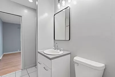 201 W Ellsworth Ln, Bayside, WI 53217 - Photo 28