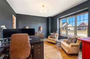 W79N417 Ridgeway Ln, Cedarburg, WI 53012 - Photo 16