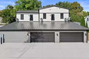 308 Oak St, Slinger, WI 53086 - Photo 16