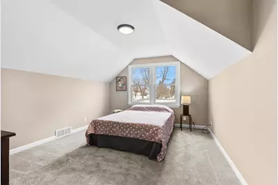 3900 W Kiley Ave, Milwaukee, WI 53209 - Photo 12