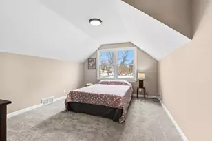 3900 W Kiley Ave, Milwaukee, WI 53209 - Photo 12
