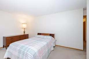 930 Oconomowoc Pkwy, Oconomowoc, WI 53066 - Photo 18