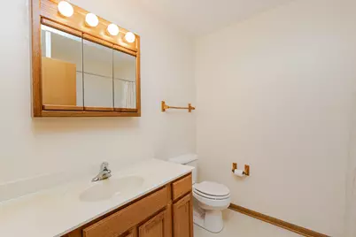 930  Oconomowoc Pkwy, Oconomowoc, WI 53066 - Photo 24