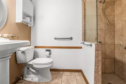 724  Overland Trl, Grafton, WI 53024 - Photo 10