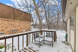 1511 Camden Ct, Waukesha, WI 53186 - Photo 34