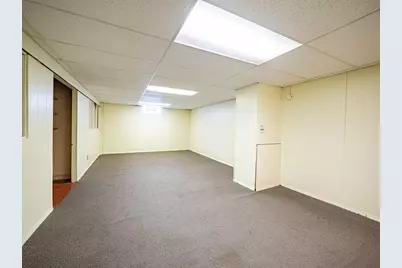 5872  Riverside Dr, Greendale, WI 53129 - Photo 16