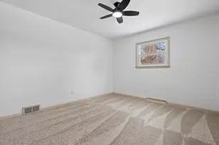 925 Harding Ave, Waukesha, WI 53186 - Photo 22