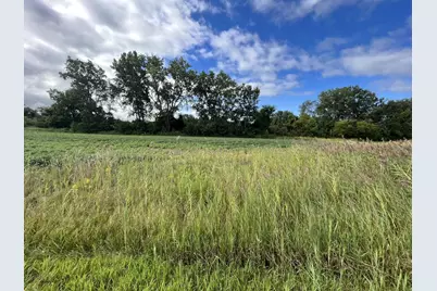 3431 E Fitzsimmons Rd, Oak Creek, WI 53154 - Photo 4