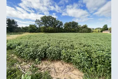 3431 E Fitzsimmons Rd, Oak Creek, WI 53154 - Photo 6