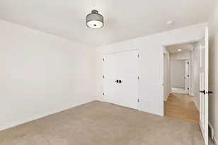 1902 Brooklyn Pl, Holmen, WI 54636 - Photo 20