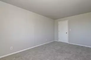 1891 Parknoll Ln, Port Washington, WI 53074 - Photo 18