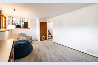 2713  Lancaster Dr, Waukesha, WI 53188 - Photo 16